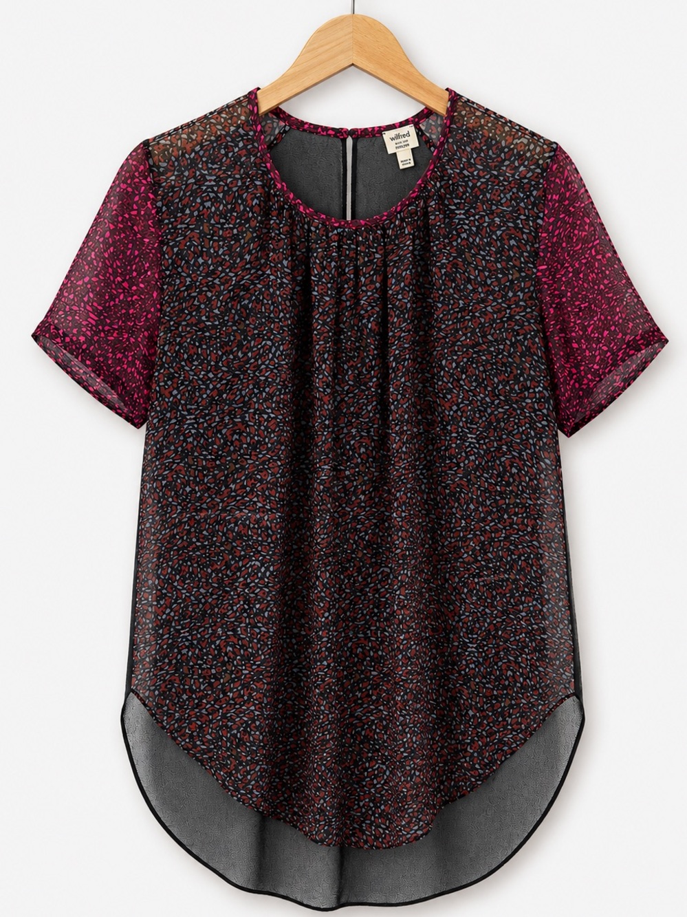 Aritzia WILFRED 100% Silk Sheer Print High-Low Blouse Black & Pink